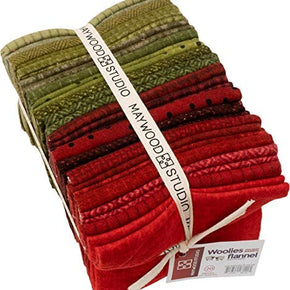 Maywood Studios Woolies Fat Quarter Pack - Holiday Warmth