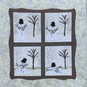 Yoko Saito Snowman mini quilt kit