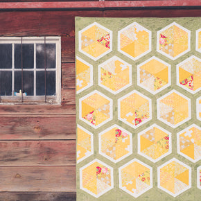 Triangle Hexies Quilt Kit